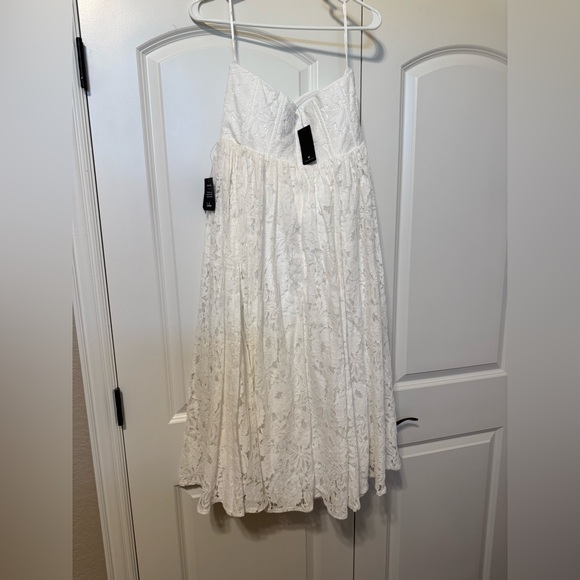 NWT Lulus Exquisite Aura White Lace Strapless Bustier Midi Dress - Picture 10 of 11